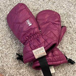 Kids REI winter gloves